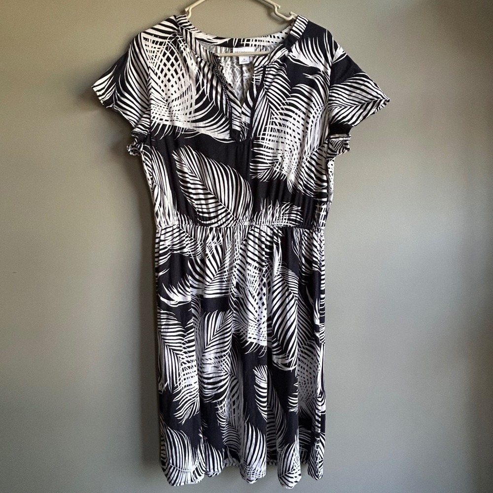 Liz Claiborne Black‎ White Palm Linen Blend Dress Womens Medium Flutter Sleeve